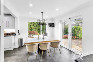 Photo 28- click for photo gallery